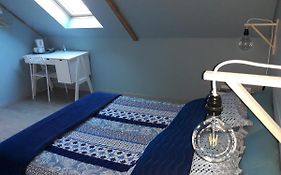 Au Ker Lauriers Chambres Et Table D Hotes